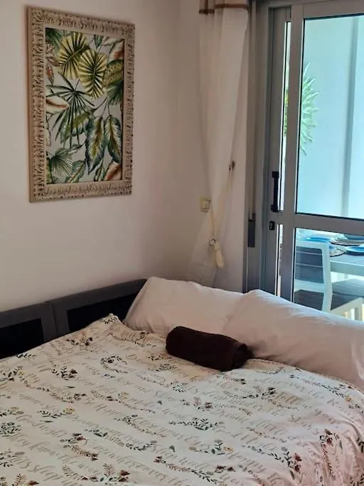Apartamento Homely Apt In Modern Building With Pool San Miguel de Abona España