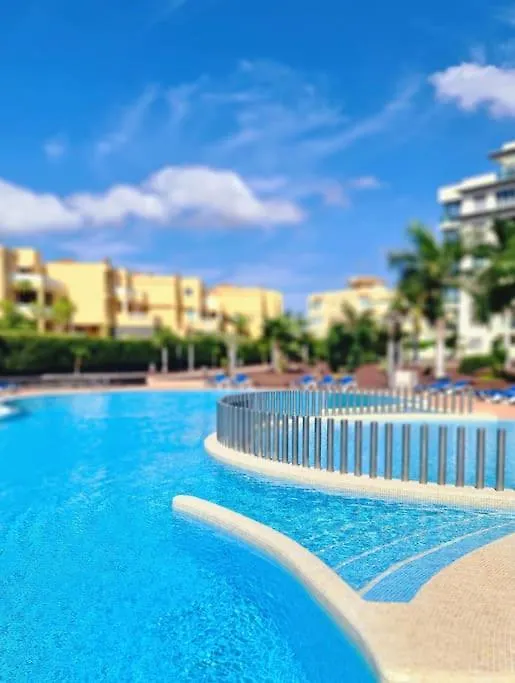 Homely Apt In Modern Building With Pool سان ميغيل ذي أبونا شقة