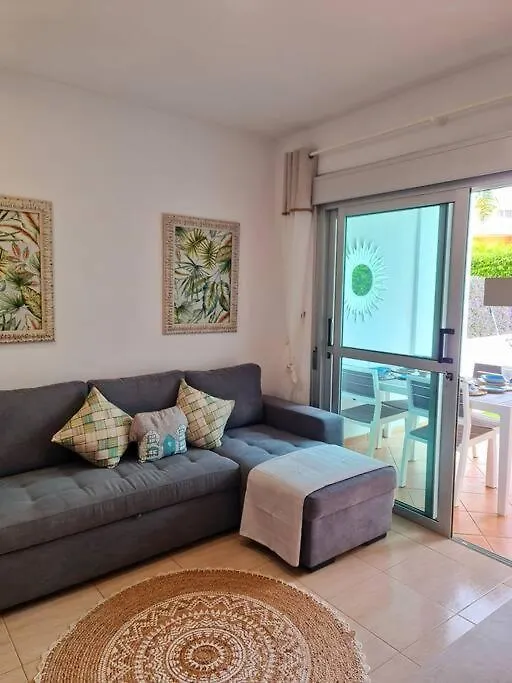 Apartamento Homely Apt In Modern Building With Pool San Miguel de Abona