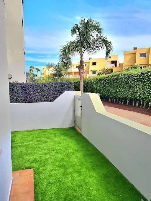 Homely Apt In Modern Building With Pool San Miguel de Abona 0*,