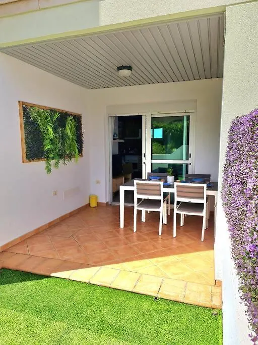 Homely Apt In Modern Building With Pool San Miguel de Abona España
