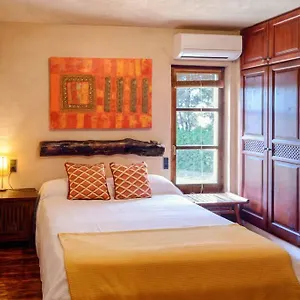 villa-bonita-villa-6-pax-en-ibiza.ibizaislandhotels.net/